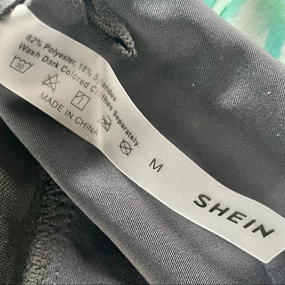 SHEIN Black & Tropical 1 Piece Swimsuit Hi Cut Bathing Suit - Picture 4 of 10